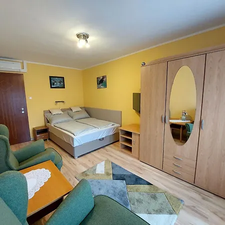 Arany Apartmanhaz Siofok Siofok