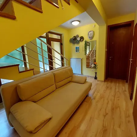 Lägenhet Arany Apartmanhaz *